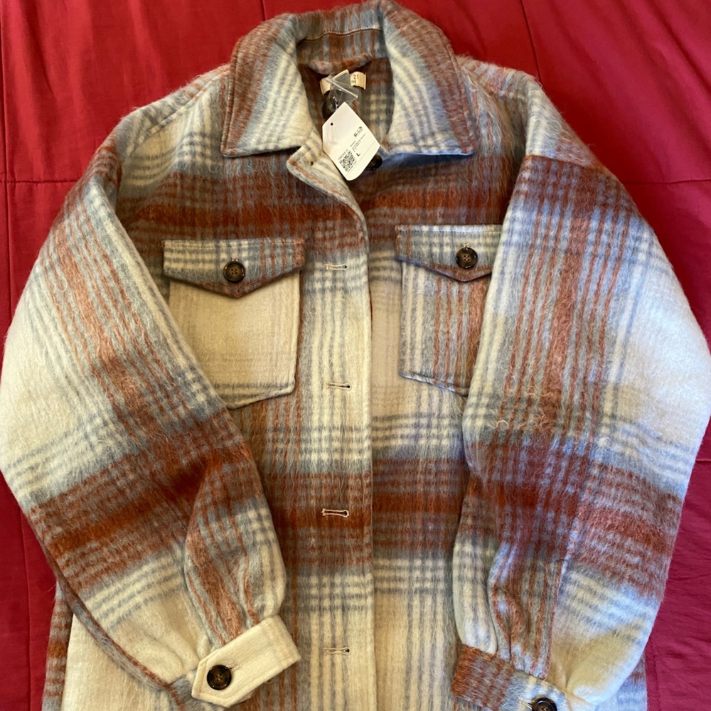 Forever 21 Plaid Puffer Jacket in Red and Blue